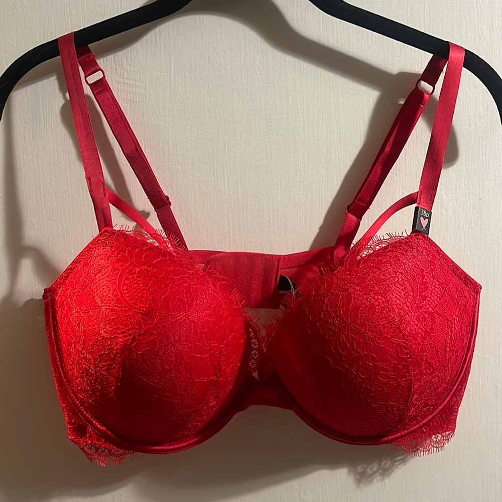 Victoria’s Secret Very Sexy Push-up Bra - Red